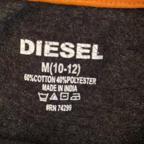 Diesel kids tshirt size 10-12 - Picture 3 of 4